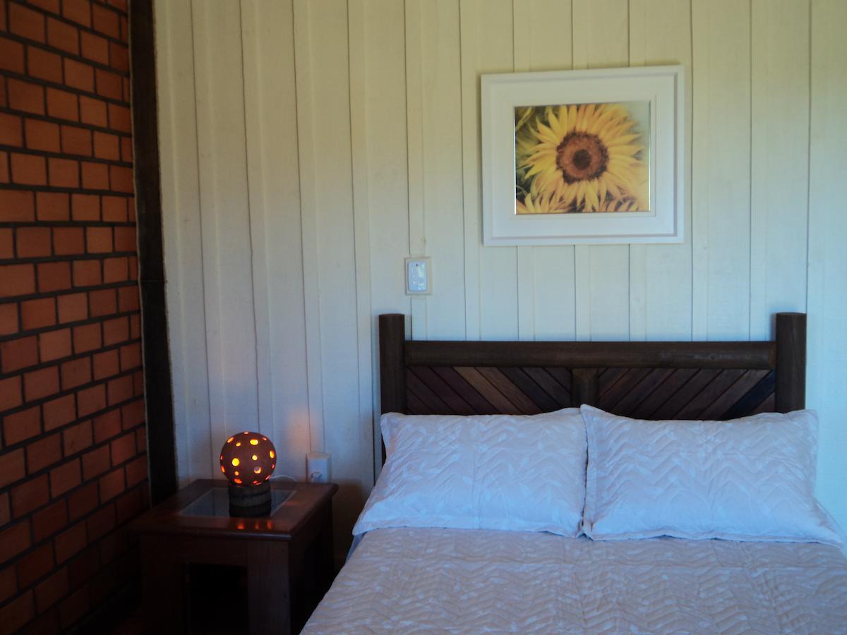 Hotel Fazenda E Pousada Rancho Da Guaiaca Palmeira  Habitación foto